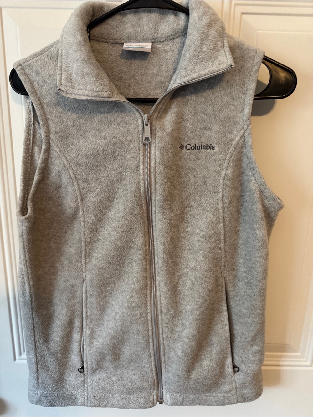 Columbia Light Gray Fleece Vest